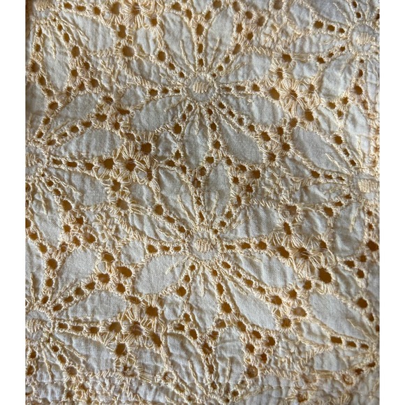 Chico’s Woman’s Size 1 Medium 100% Cotton Yellow Daisy Eyelet Jacket - Picture 6 of 8